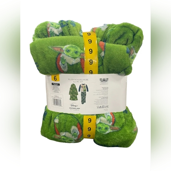 Mandalorian 3 Piece Robe Pj Set - Picture 2 of 2